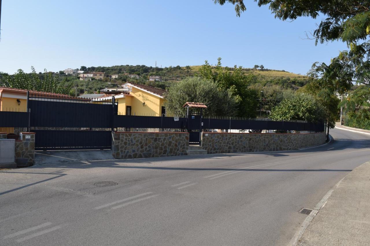La Casa Di Ely Lejlighed Agropoli Eksteriør billede