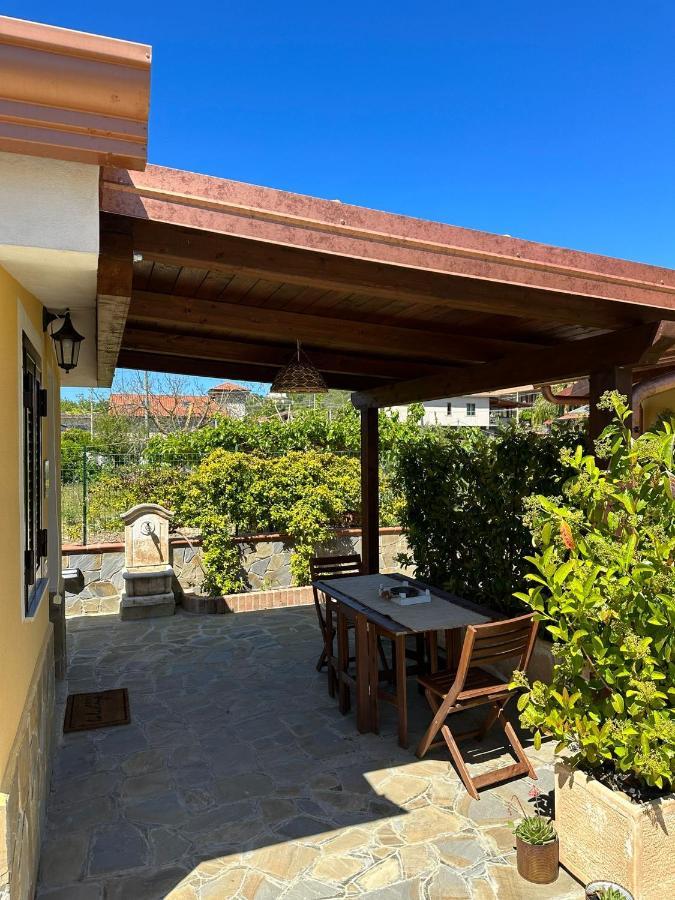 La Casa Di Ely Lejlighed Agropoli Eksteriør billede